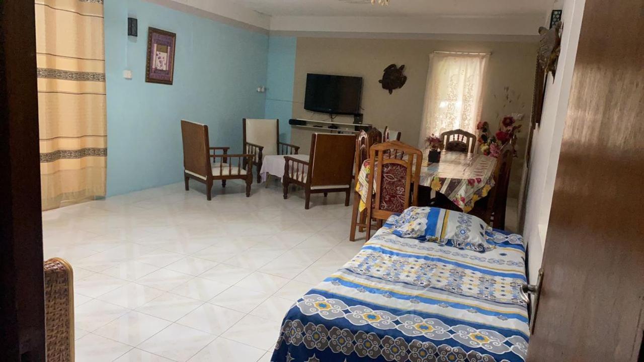 Justice Seaview Apartment Леморн Экстерьер фото