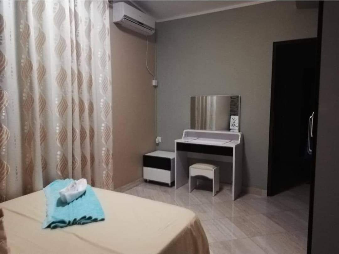 Justice Seaview Apartment Леморн Экстерьер фото